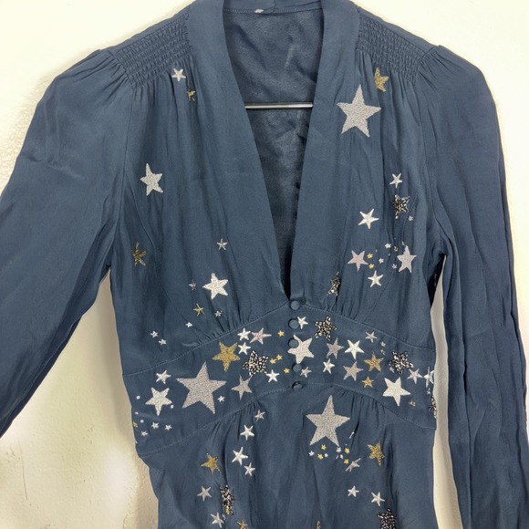 RIXO Navy Star-Print V-Neck Blouse - Picture 4 of 9